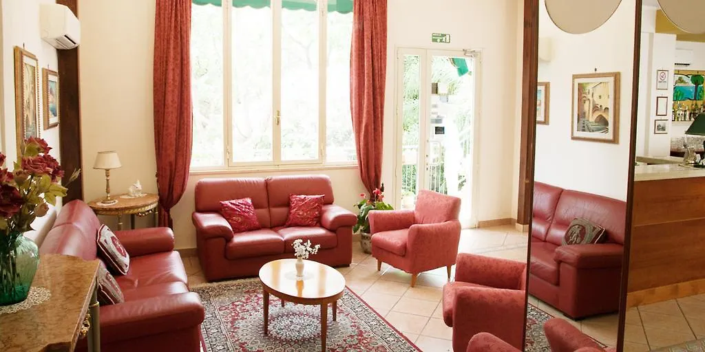 Hotel Mediterraneo Cefalù Italien