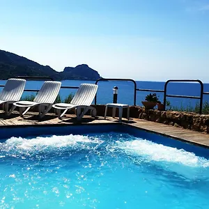 Ch Exclusive Cefalu